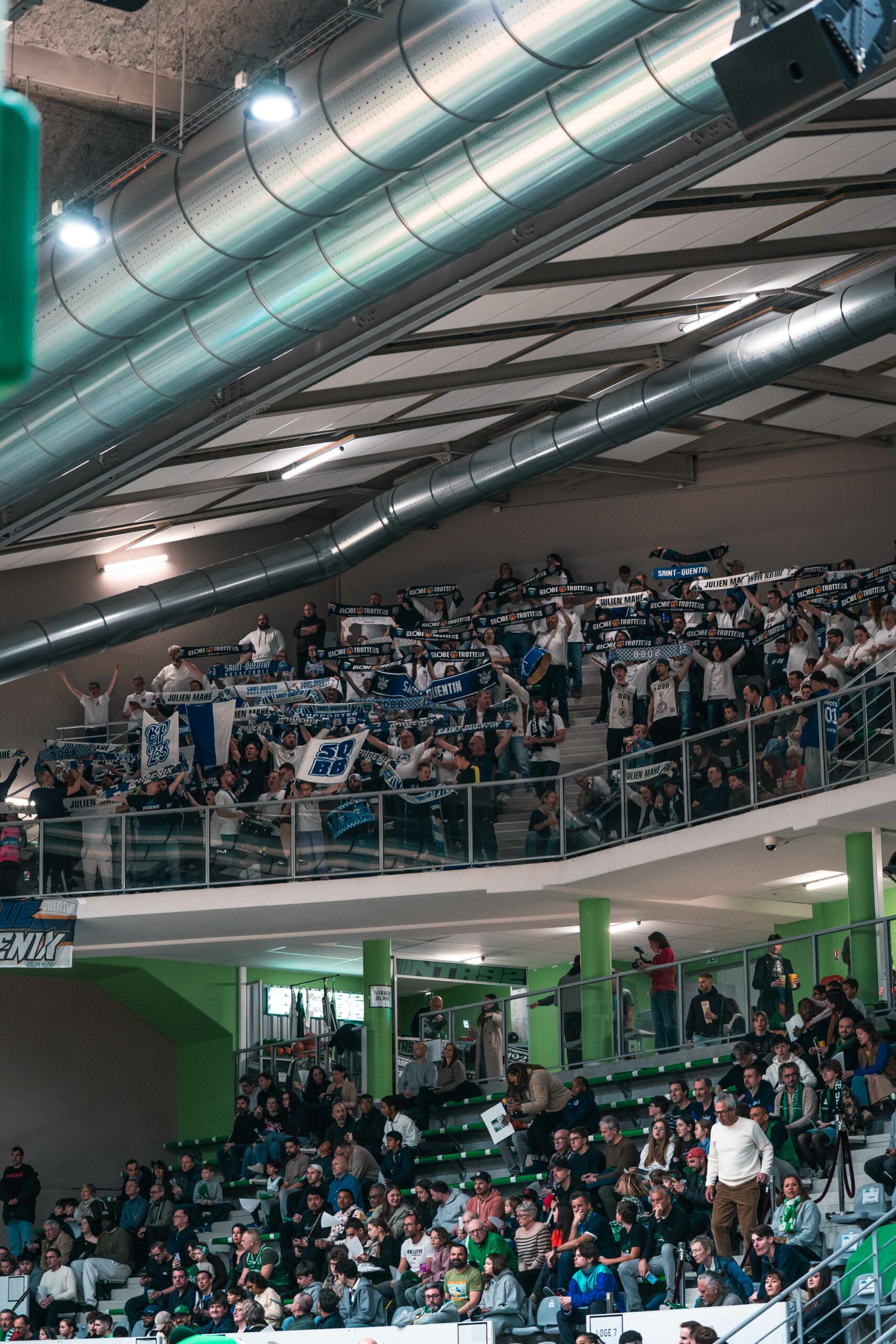 Les images du déplacement à Nanterre 📸